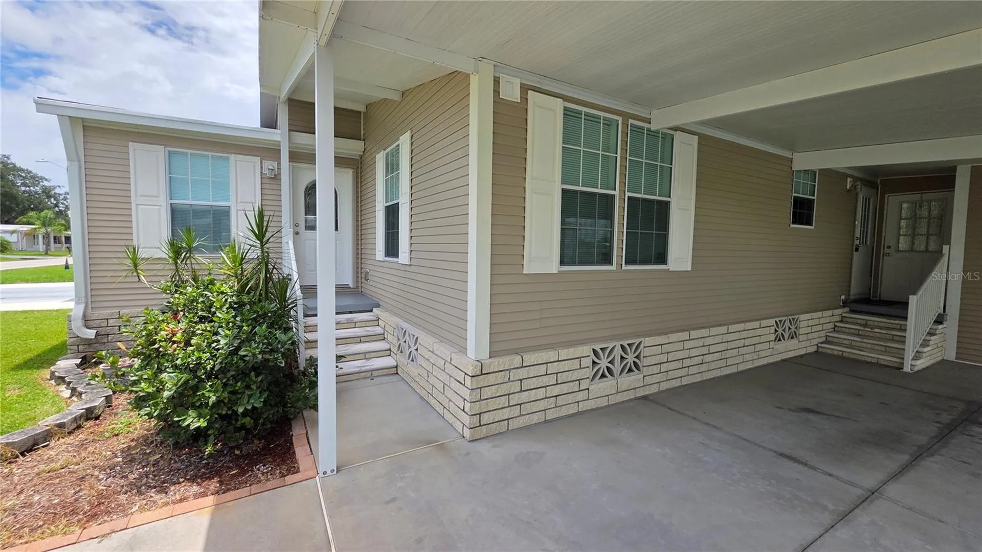 36740 Strand Drive Zephyrhills FL 33542