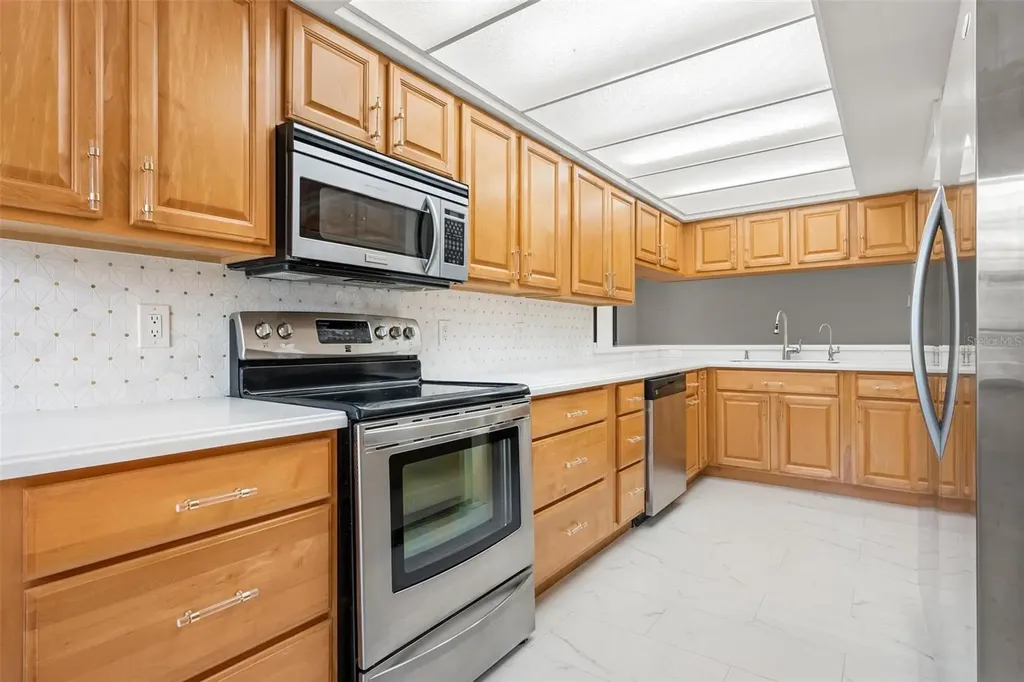 4255 Gulf Drive Holmes Beach FL 34217