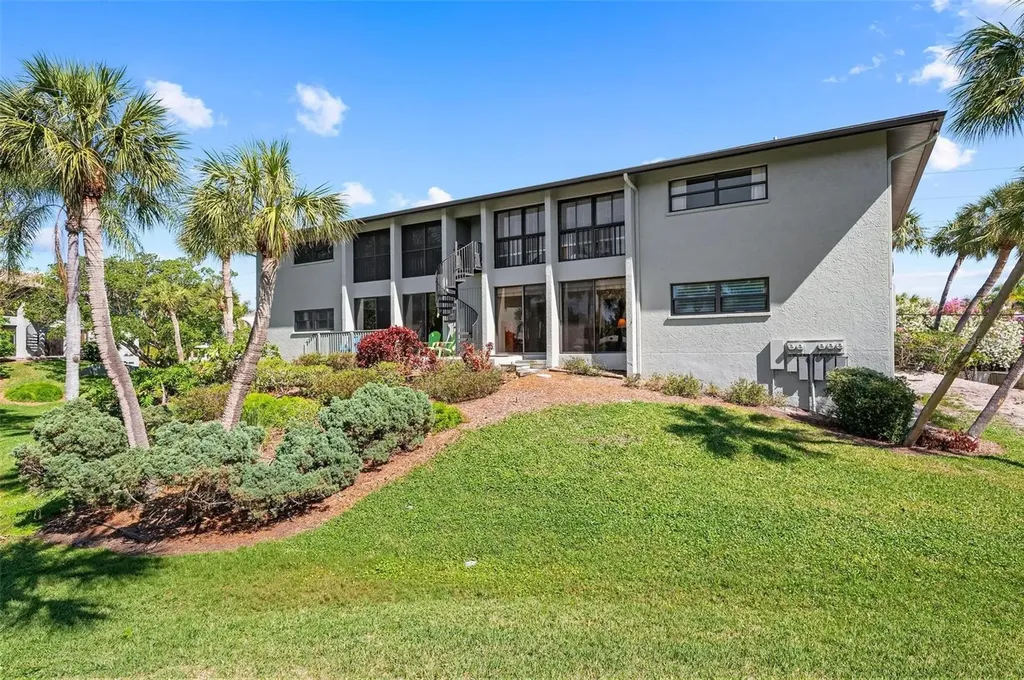4255 Gulf Drive Holmes Beach FL 34217
