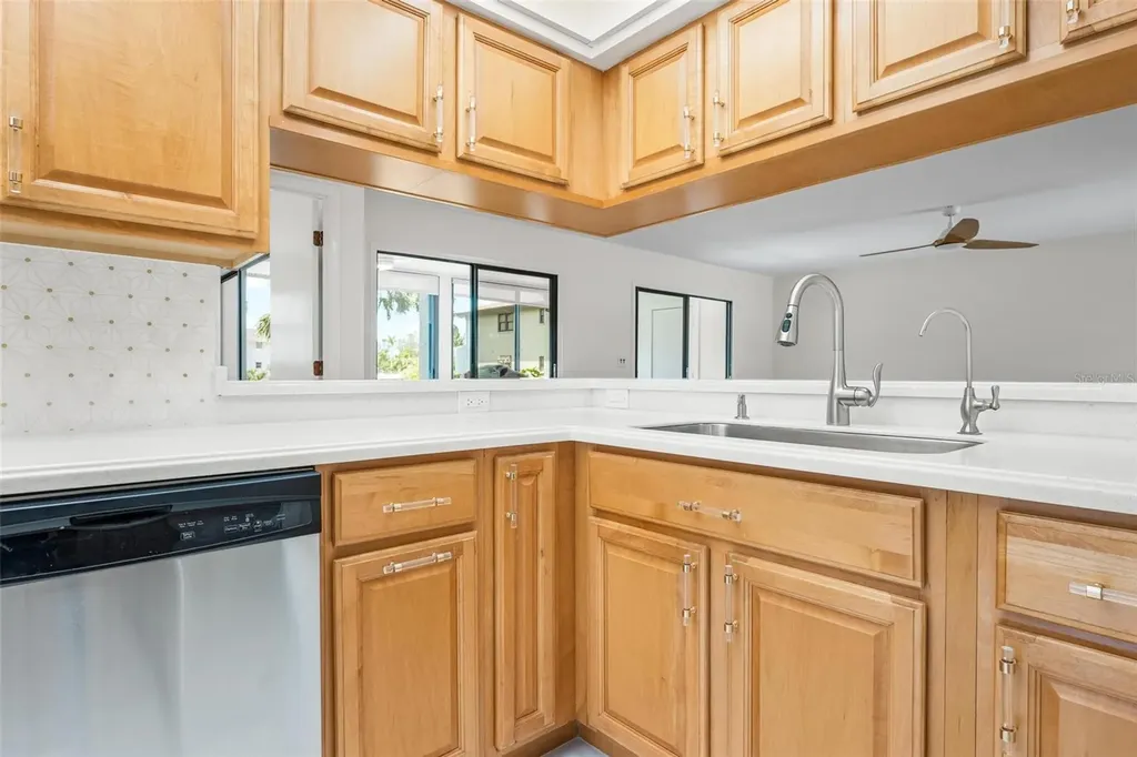 4255 Gulf Drive Holmes Beach FL 34217