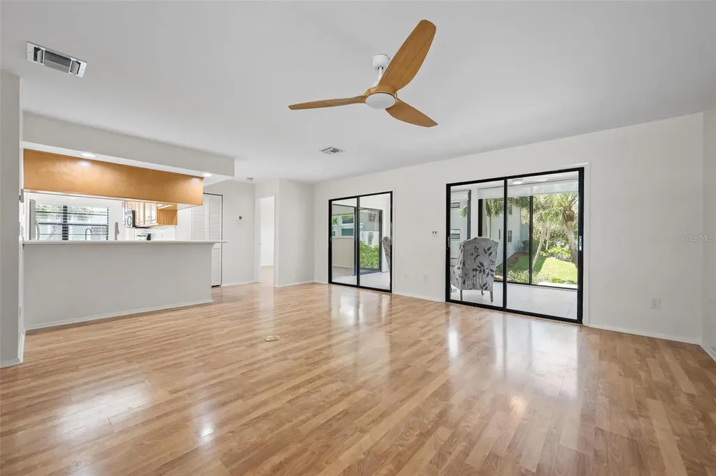 4255 Gulf Drive Holmes Beach FL 34217