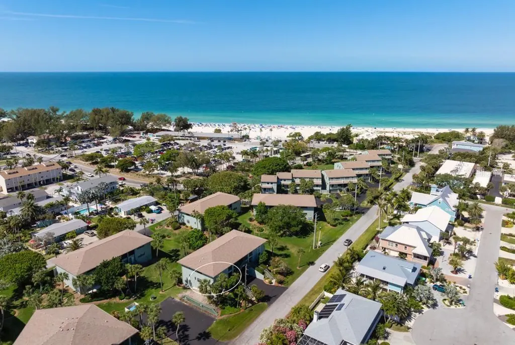 4255 Gulf Drive Holmes Beach FL 34217