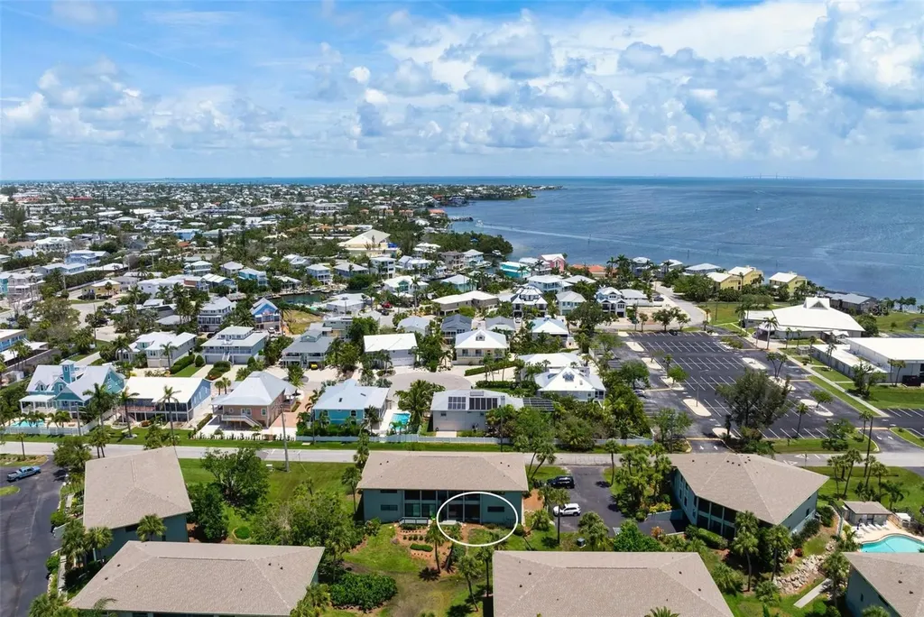 4255 Gulf Drive Holmes Beach FL 34217