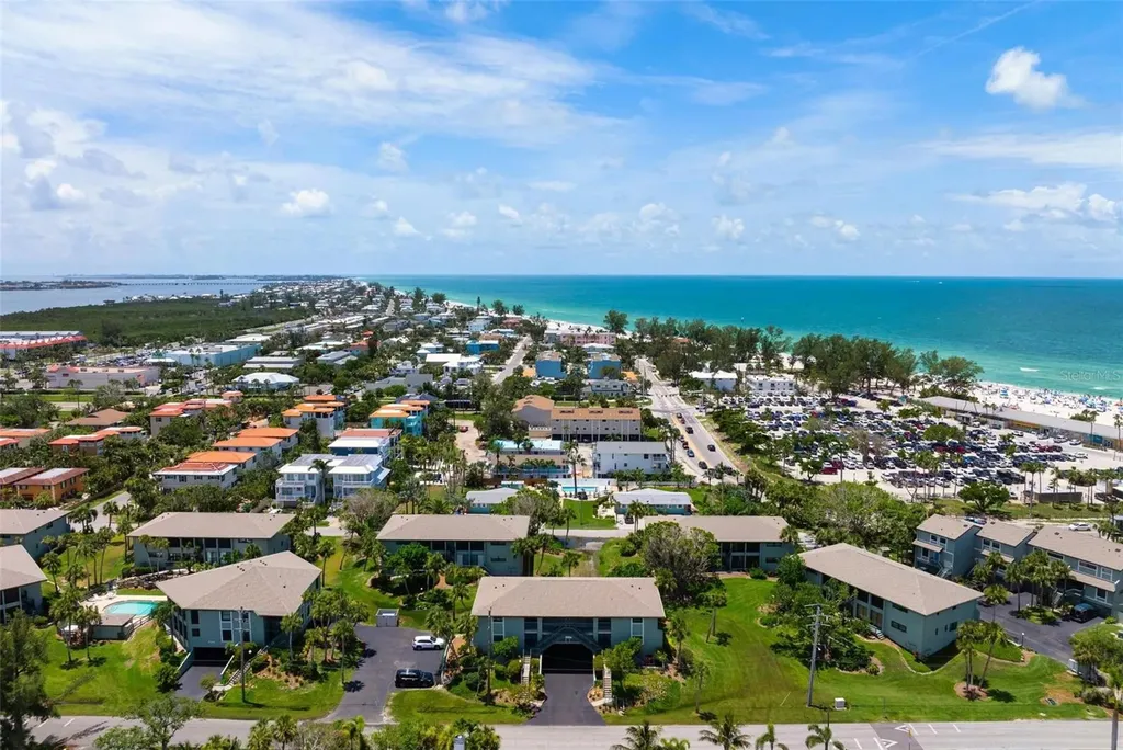 4255 Gulf Drive Holmes Beach FL 34217