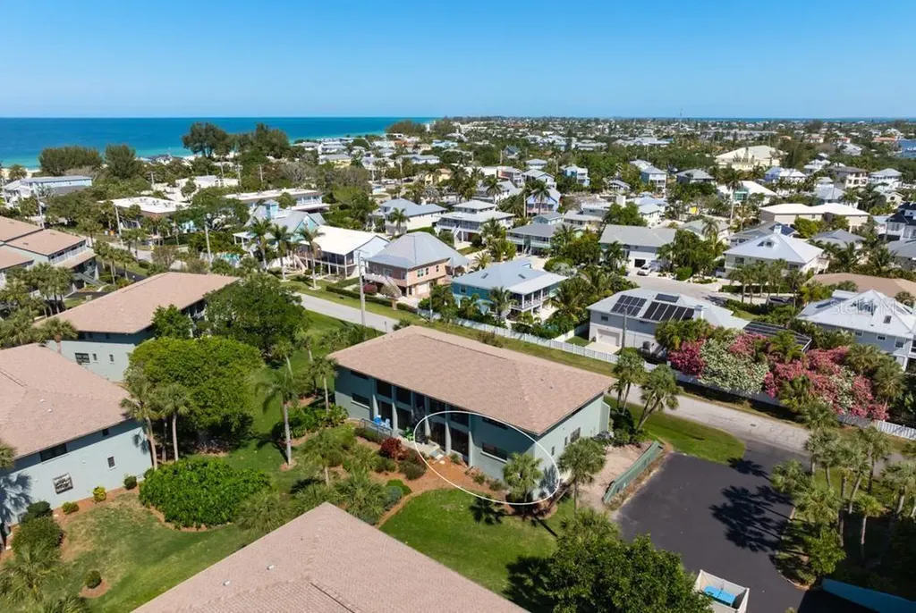 4255 Gulf Drive Holmes Beach FL 34217