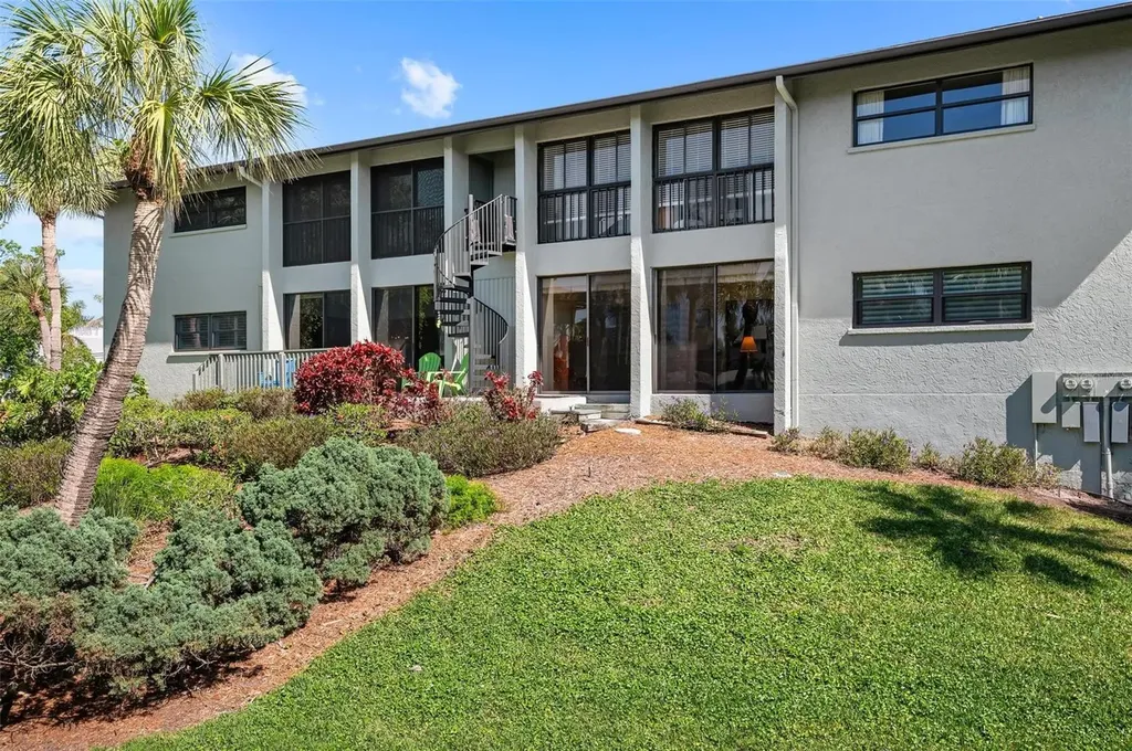 4255 Gulf Drive Holmes Beach FL 34217