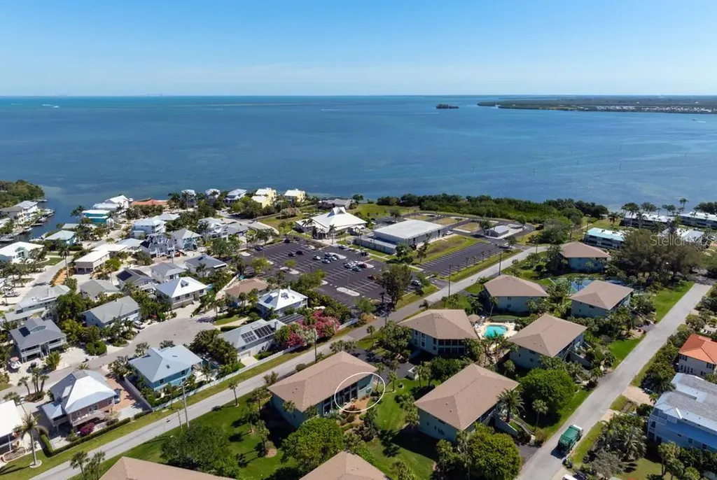 4255 Gulf Drive Holmes Beach FL 34217