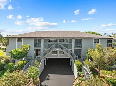4255 Gulf Drive Holmes Beach FL 34217