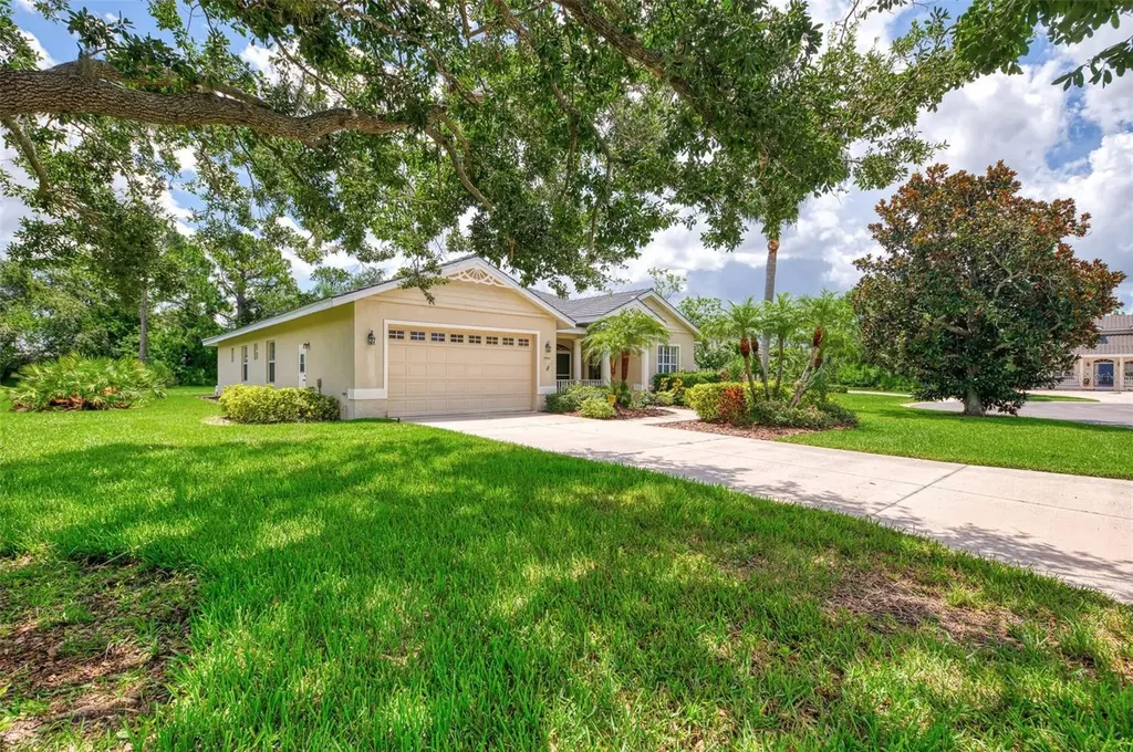 6644 Butlers Crest Drive Bradenton FL 34203