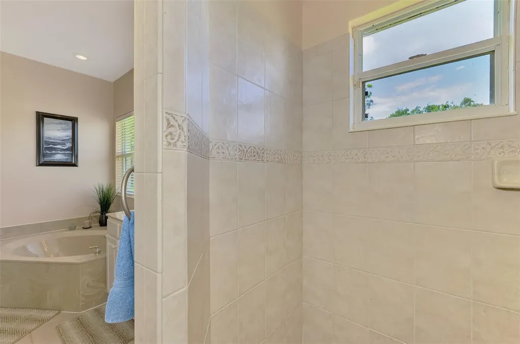 6644 Butlers Crest Drive Bradenton FL 34203