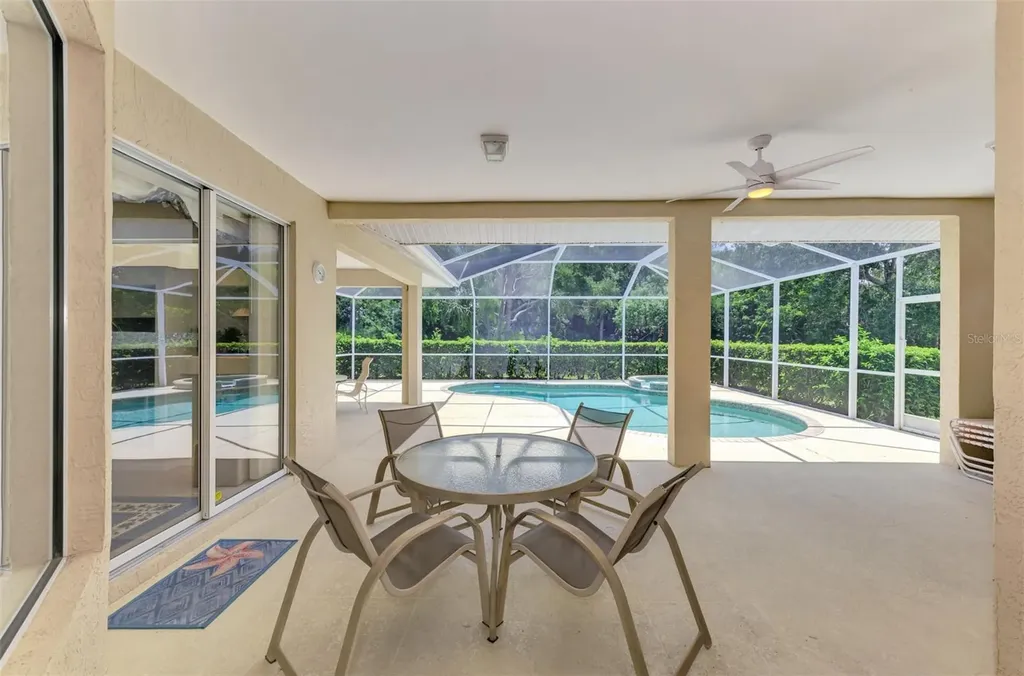 6644 Butlers Crest Drive Bradenton FL 34203