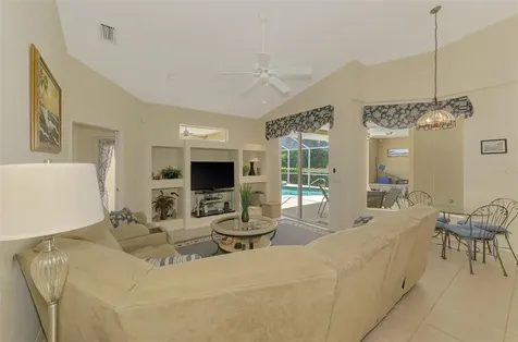 6644 Butlers Crest Drive Bradenton FL 34203