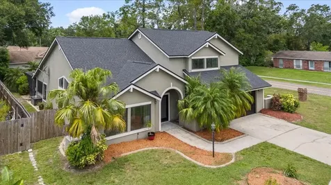 15846 Glenarn Drive Tampa FL 33618