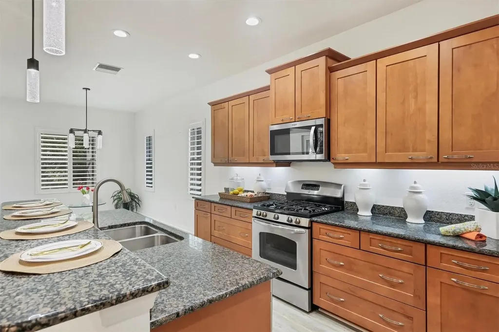 4806 Lake Breeze Terrace Sarasota FL 34243