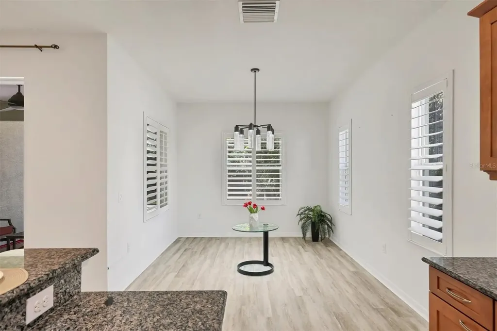 4806 Lake Breeze Terrace Sarasota FL 34243