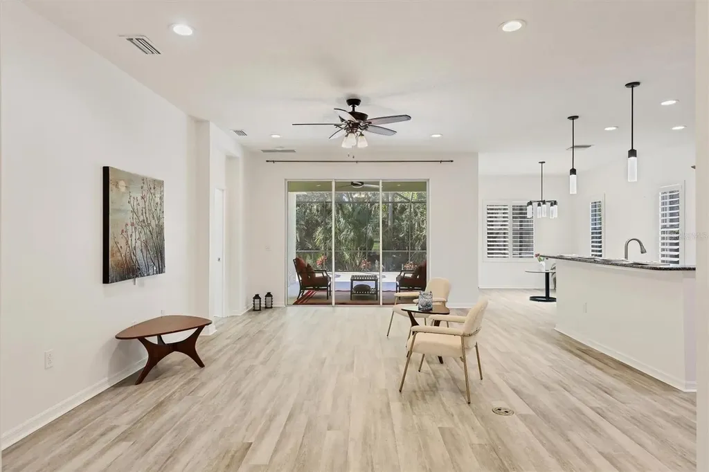 4806 Lake Breeze Terrace Sarasota FL 34243
