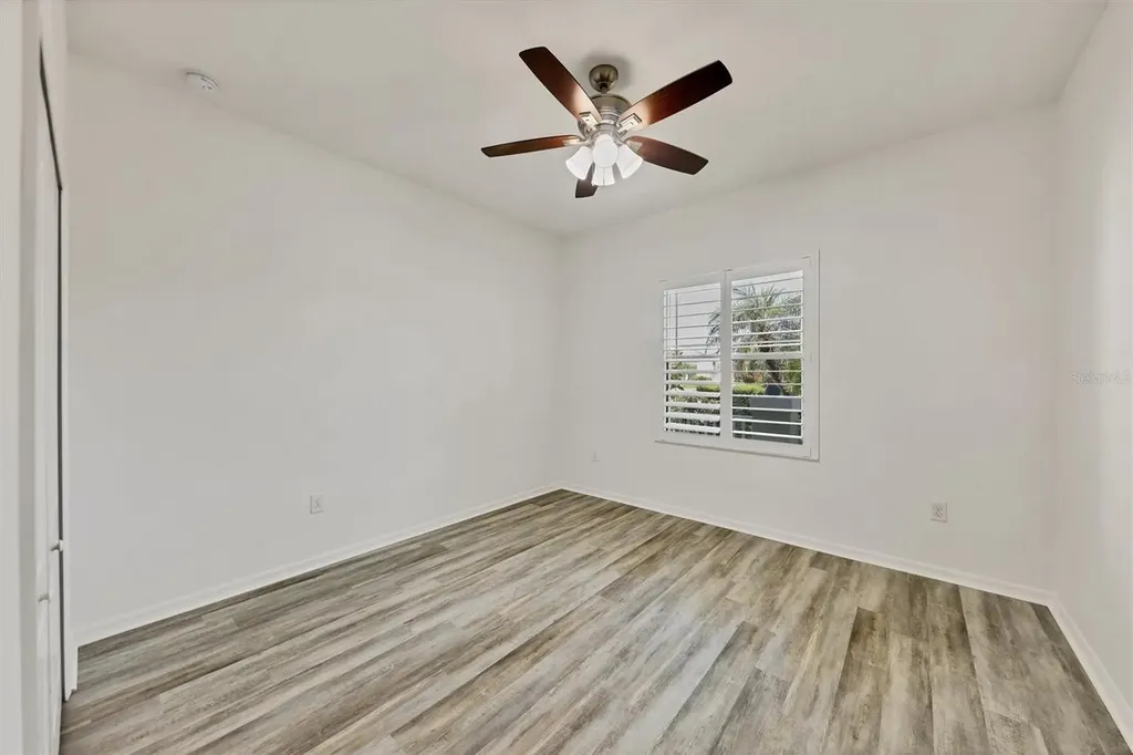 4806 Lake Breeze Terrace Sarasota FL 34243
