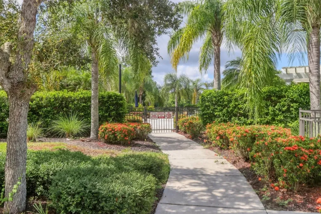 4806 Lake Breeze Terrace Sarasota FL 34243
