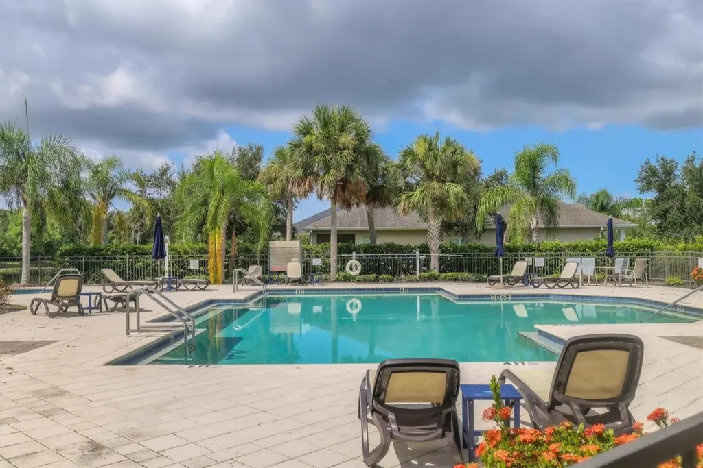 4806 Lake Breeze Terrace Sarasota FL 34243