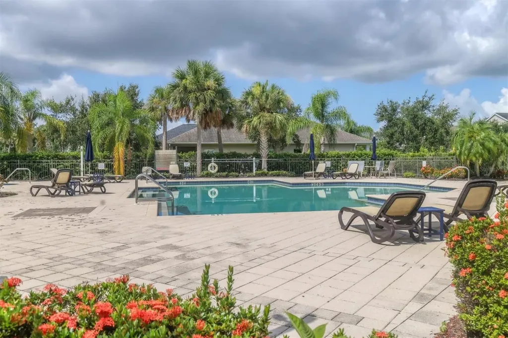 4806 Lake Breeze Terrace Sarasota FL 34243