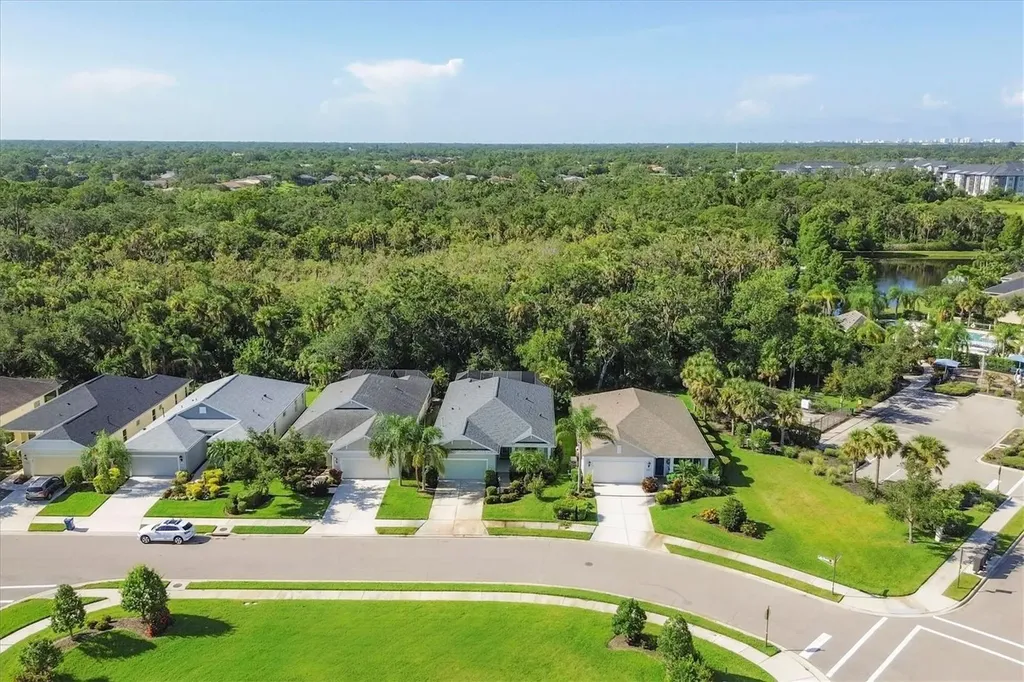 4806 Lake Breeze Terrace Sarasota FL 34243