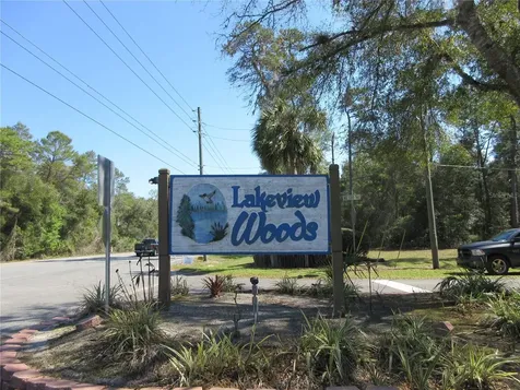 13023 NE 6th Place Silver Springs FL 34488