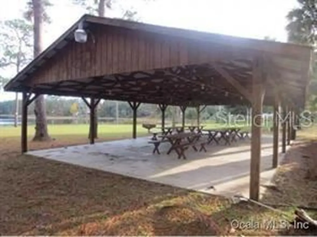 1265 NE 130th Terrace Silver Springs FL 34488