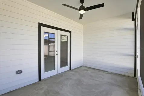 24302 SW 18th Lane Newberry FL 32669
