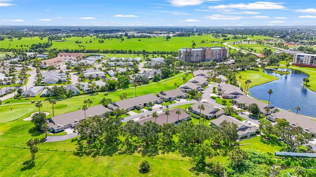 2417 Fairway Oaks Drive Palmetto FL 34221
