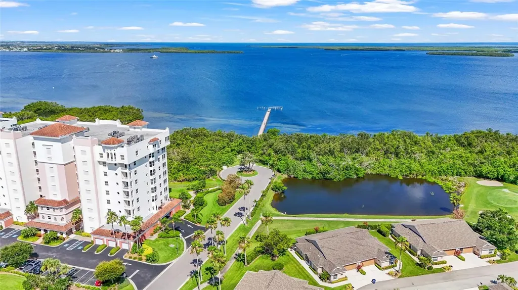 2417 Fairway Oaks Drive Palmetto FL 34221