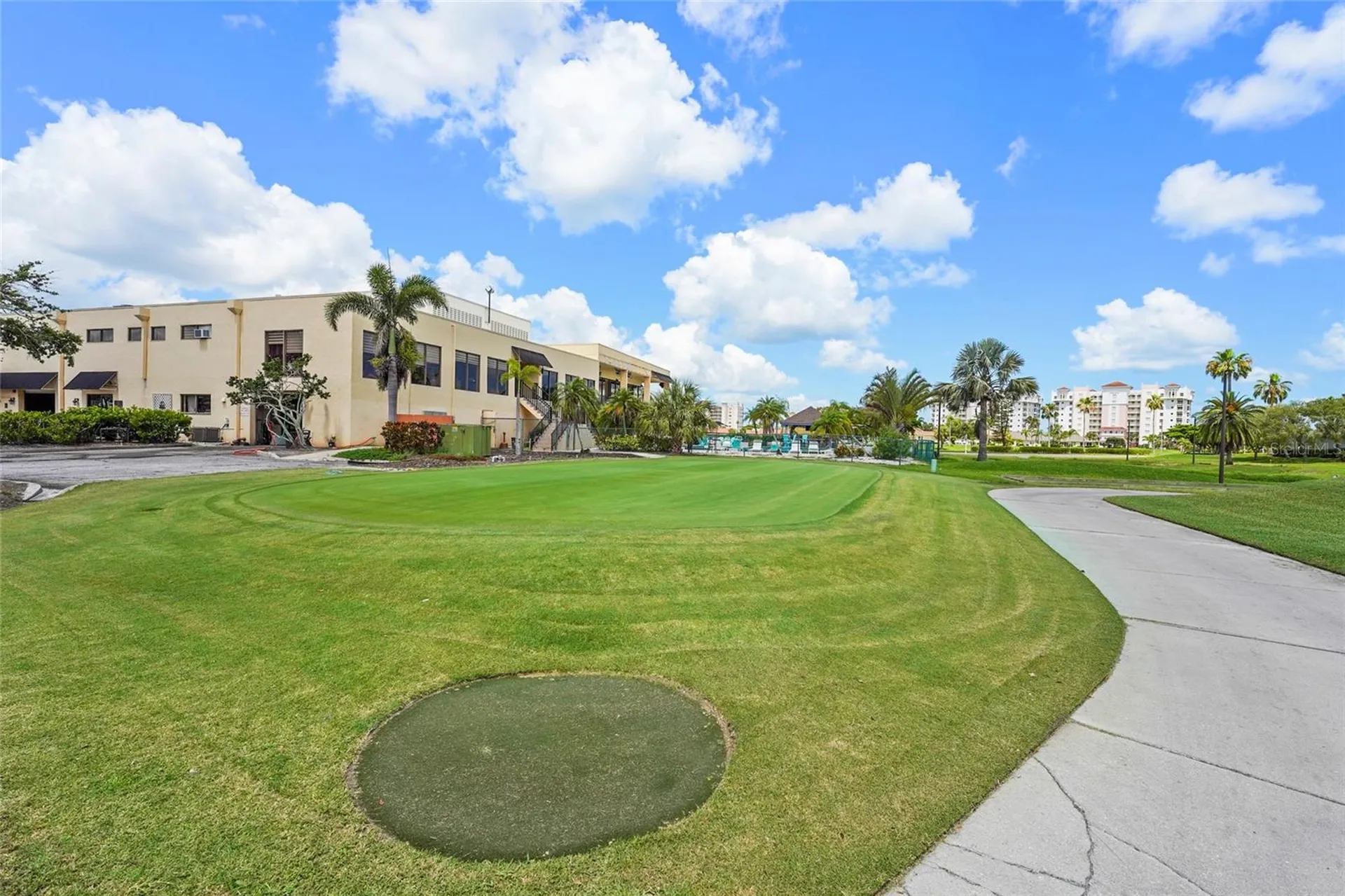 2417 Fairway Oaks Drive Palmetto FL 34221