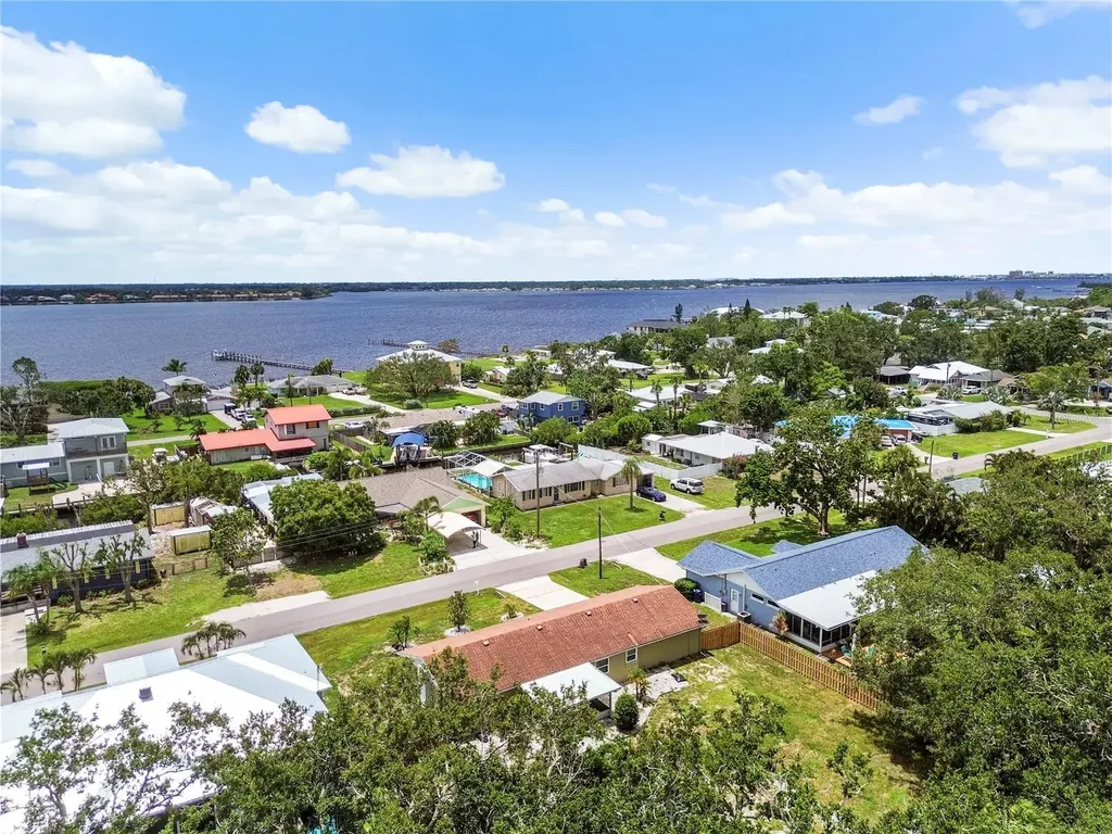 4612 8th Street Court E Ellenton FL 34222