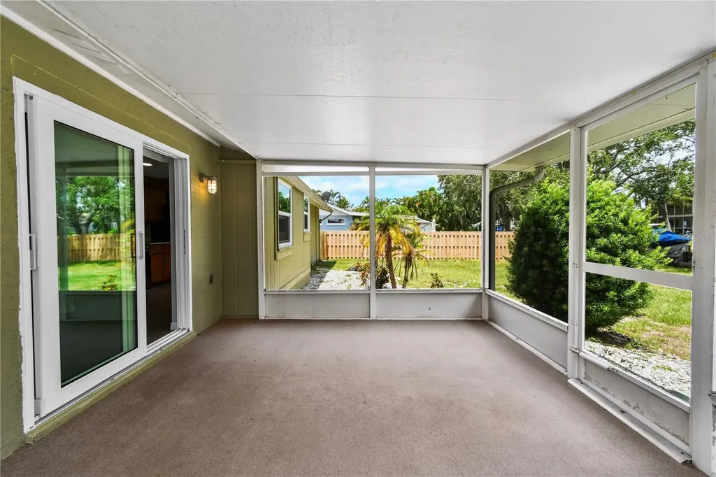 4612 8th Street Court E Ellenton FL 34222