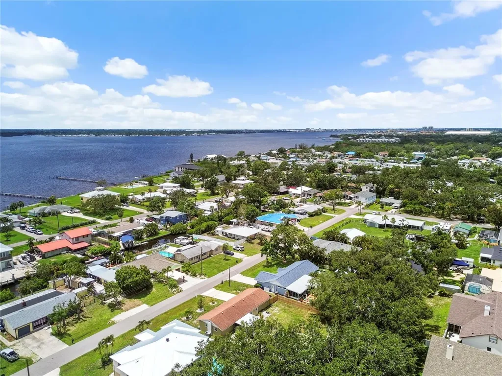 4612 8th Street Court E Ellenton FL 34222