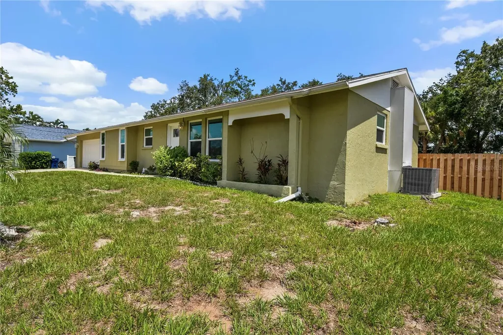 4612 8th Street Court E Ellenton FL 34222