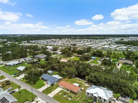 4612 8th Street Court E Ellenton FL 34222