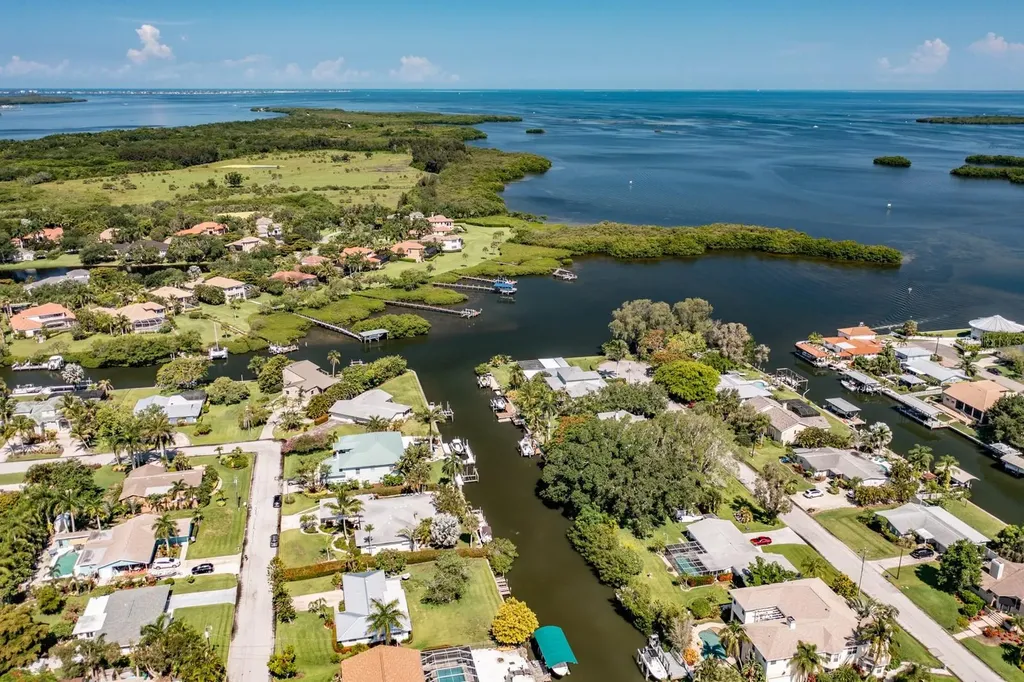 4385 Pompano Lane Palmetto FL 34221