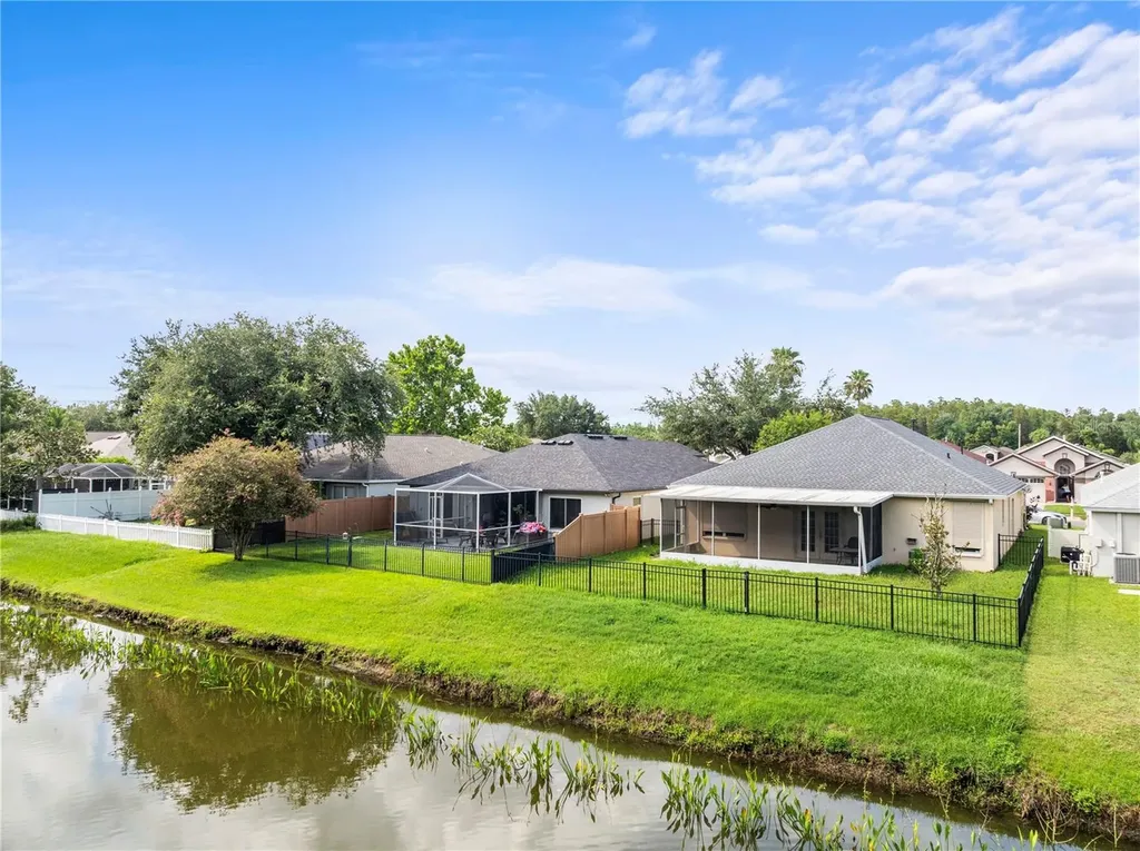 30638 Nickerson Loop Wesley Chapel FL 33543