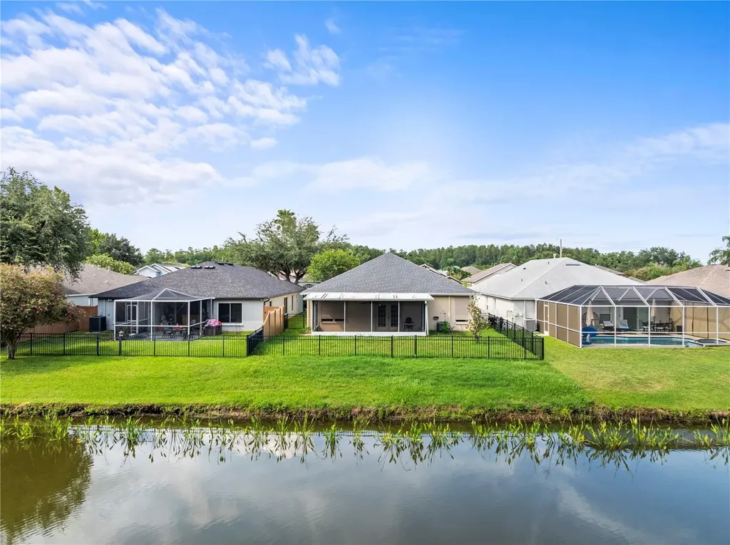 30638 Nickerson Loop Wesley Chapel FL 33543