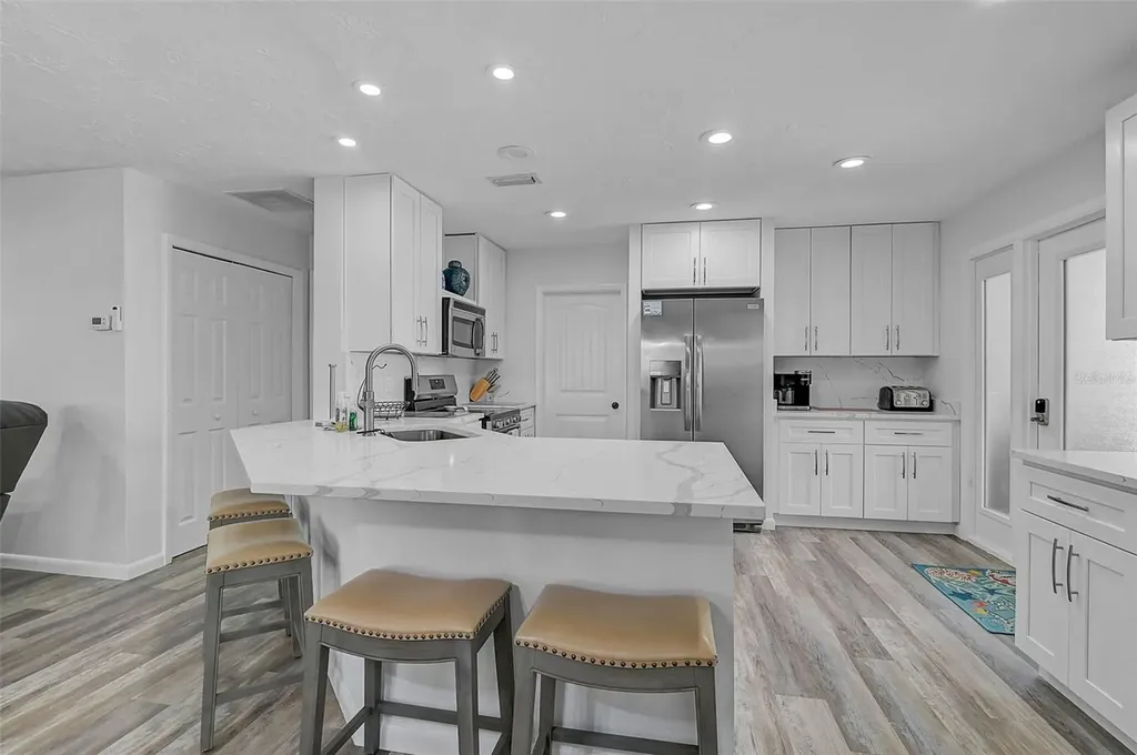 6308 Midnight Pass Road Sarasota FL 34242