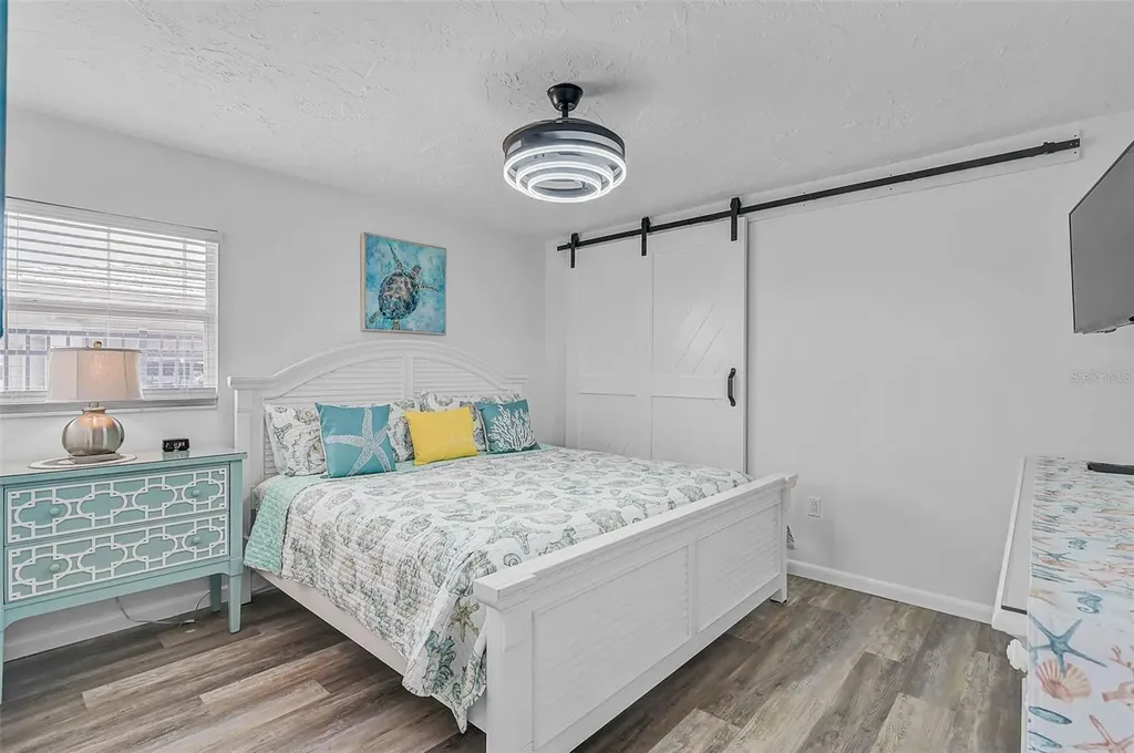6308 Midnight Pass Road Sarasota FL 34242
