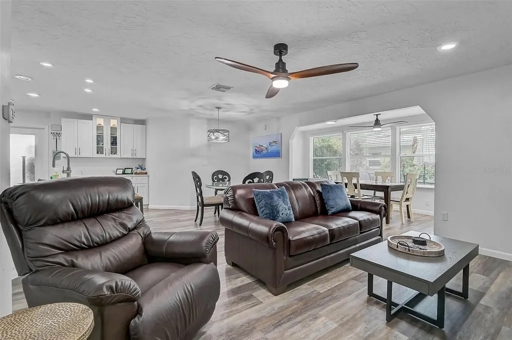 6308 Midnight Pass Road Sarasota FL 34242