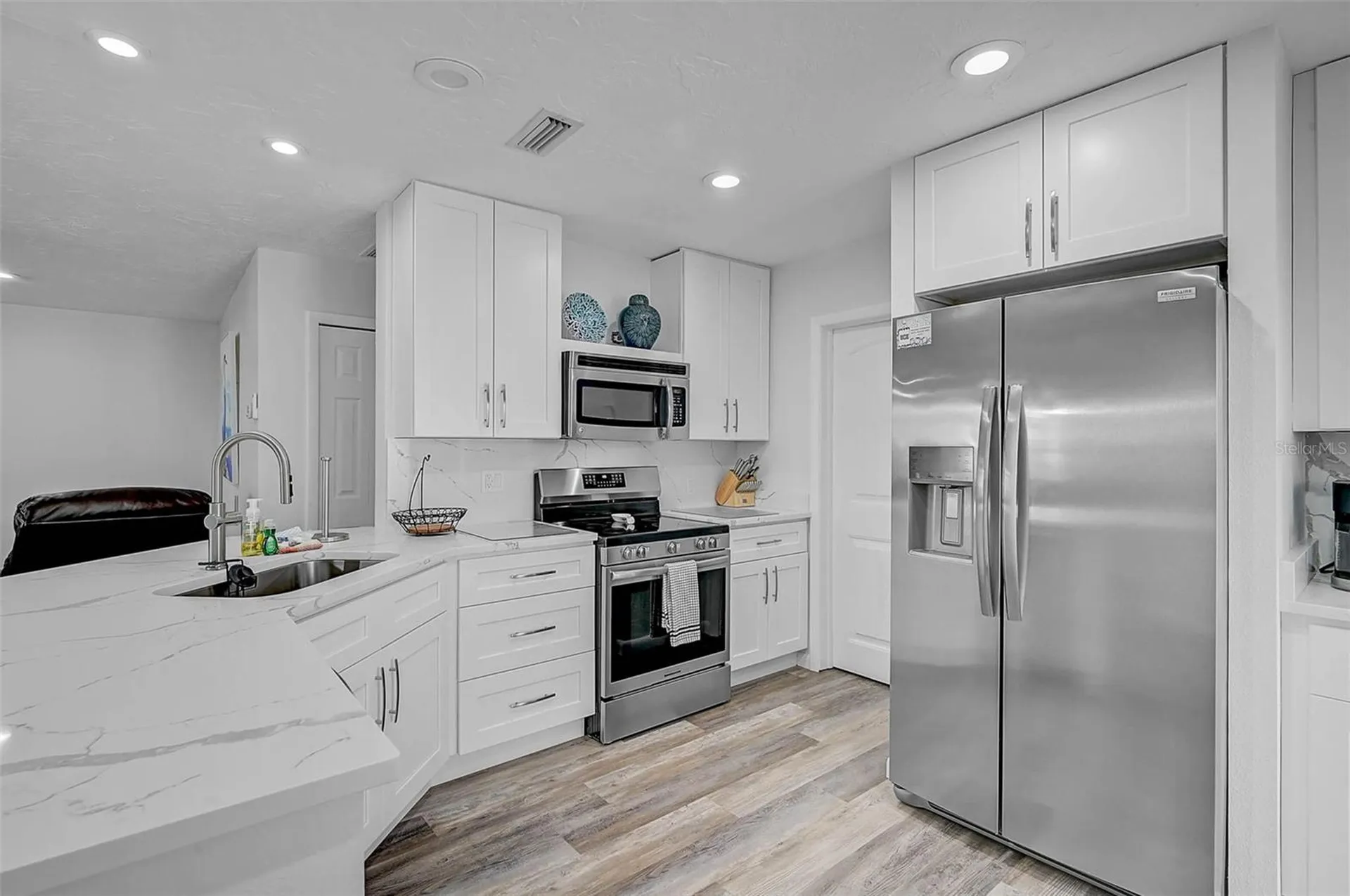 6308 Midnight Pass Road Sarasota FL 34242