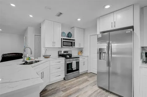 6308 Midnight Pass Road Sarasota FL 34242