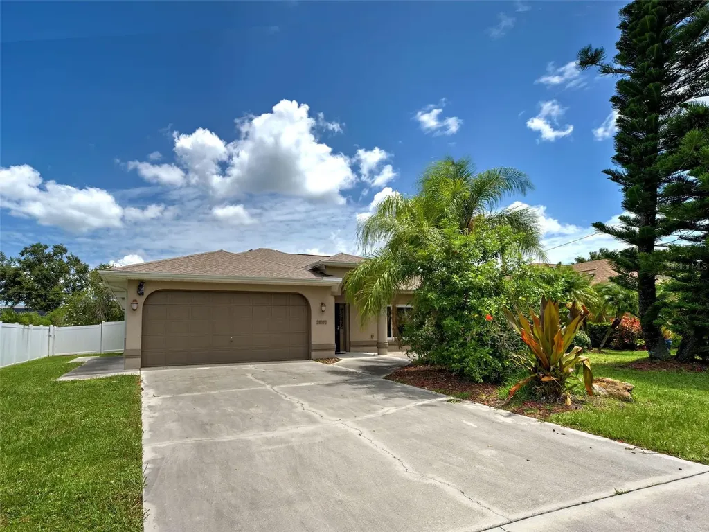 23102 Madelyn Avenue Port Charlotte FL 33954