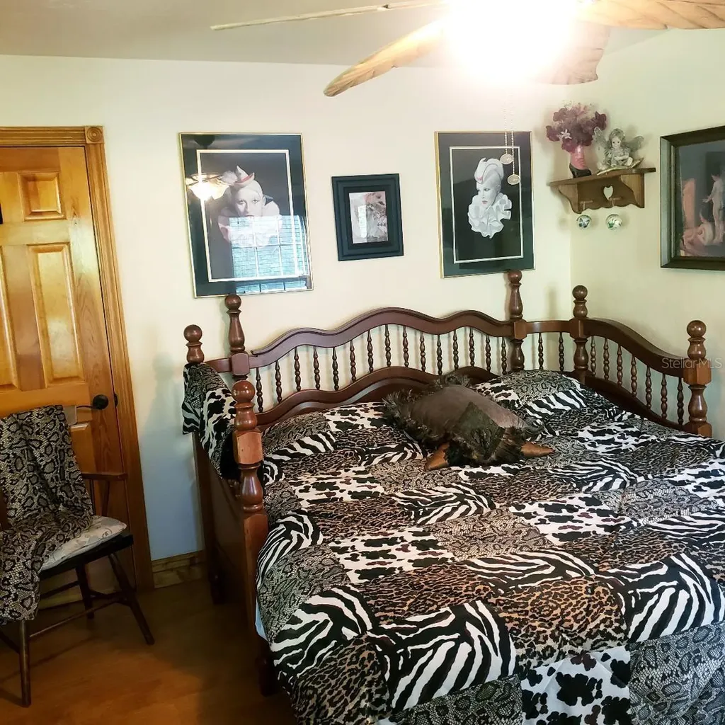 28063 31st Road Branford FL 32008
