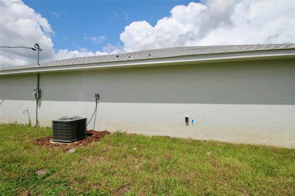 9 Hemlock Terrace Lane Ocala FL 34472