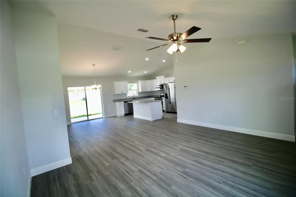 9 Hemlock Terrace Lane Ocala FL 34472