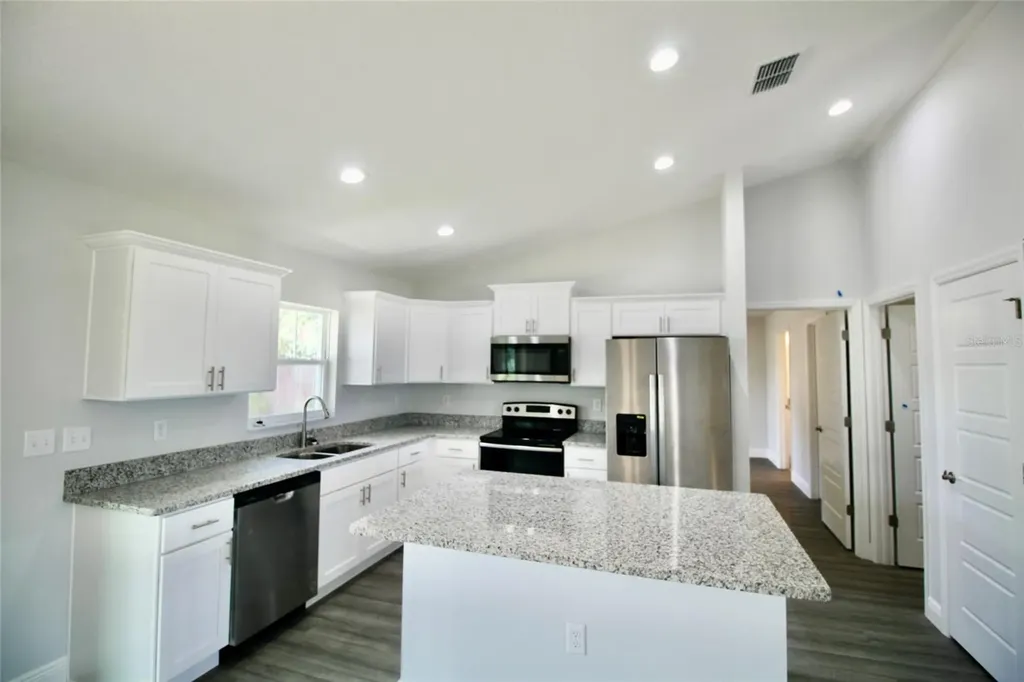 9 Hemlock Terrace Lane Ocala FL 34472