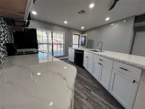 8122 Matthew Drive New Port Richey FL 34653
